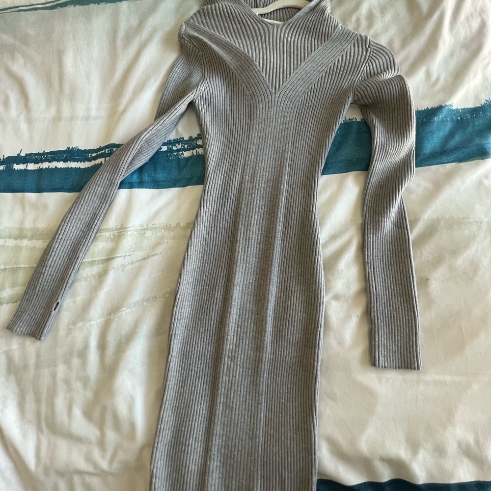 Sweater midi dress with a hoodie.